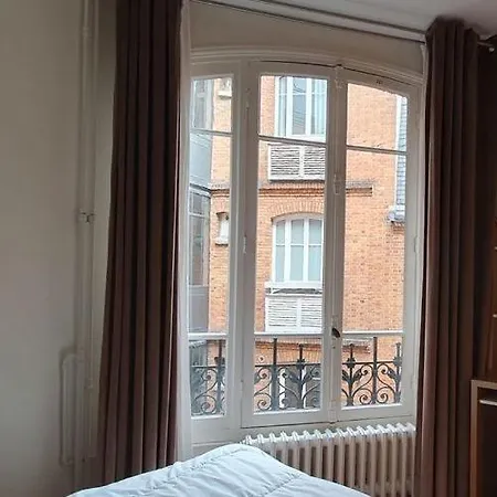 Apartament Spacieux Pour 4 Pers, Proche Arc De Triomphe Et Champs-elysees *